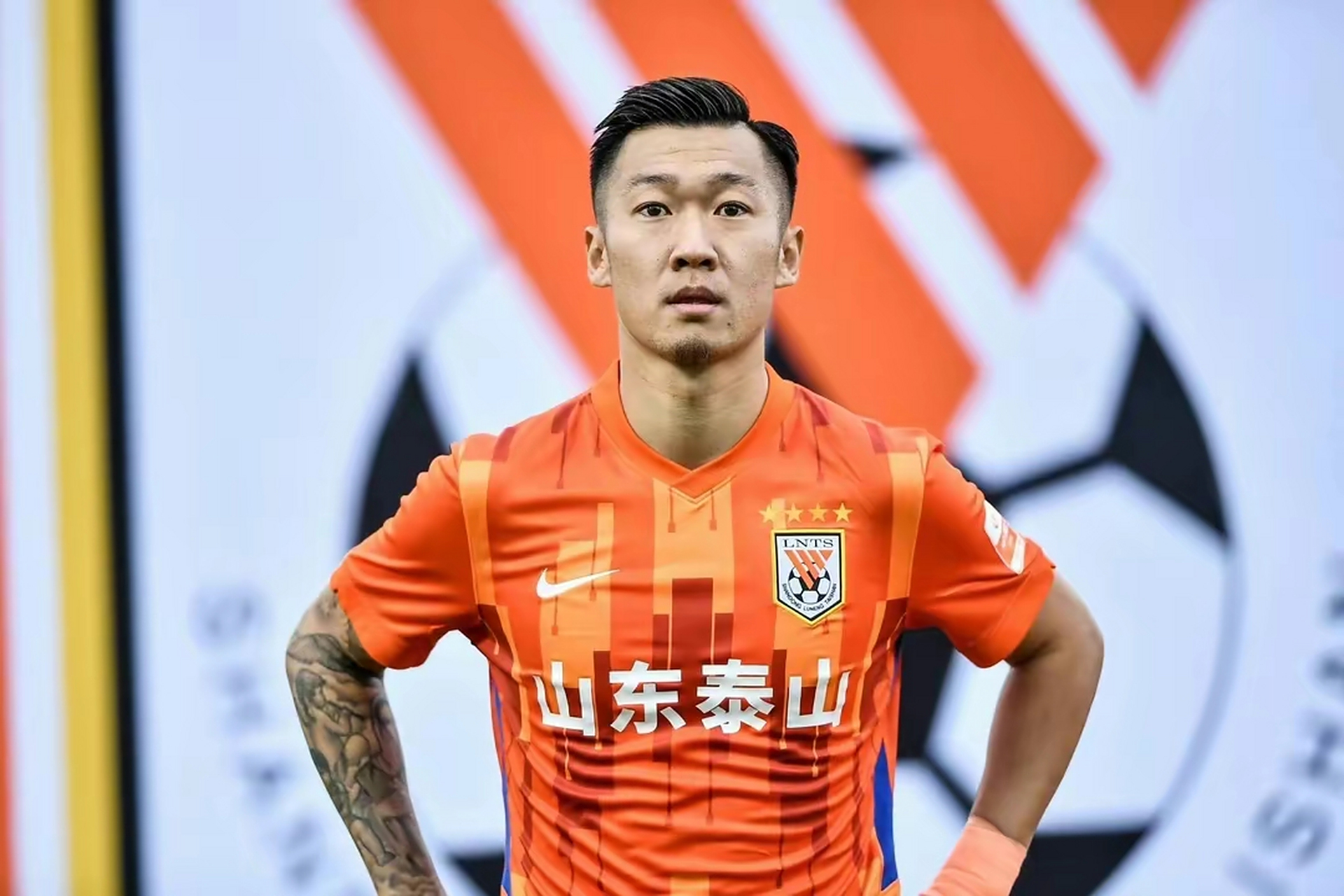 关于上海上港实力碾压,中超豪门一路高歌猛进的信息 关于上海上港实力碾压,中超豪门一路高歌猛进的信息