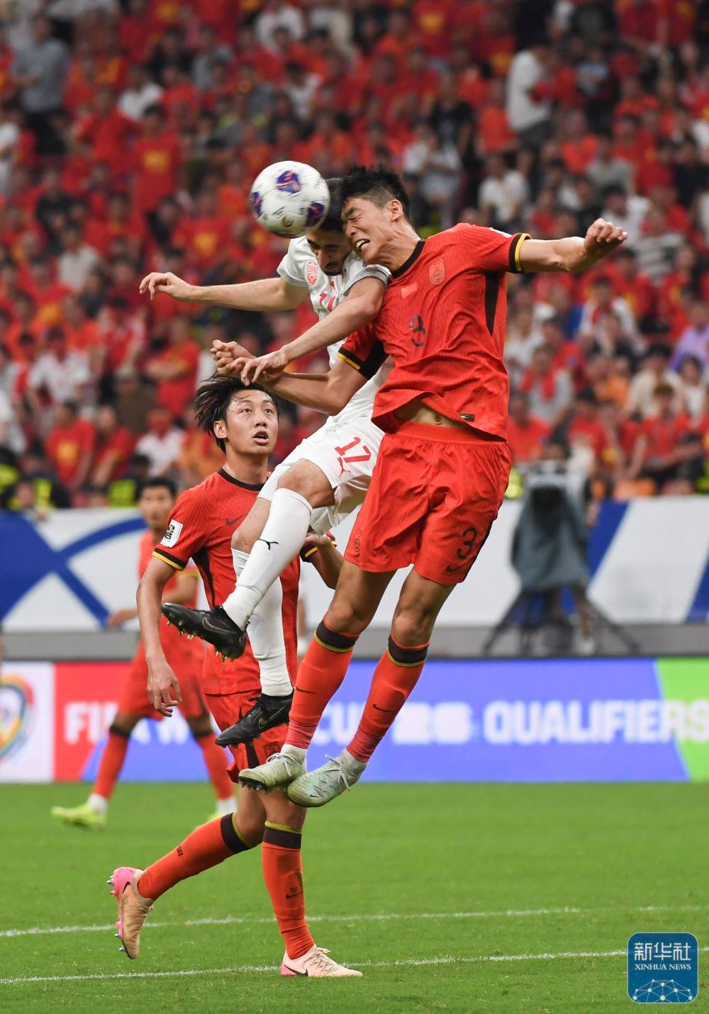 爱游戏网页版-中国队成功晋级世界杯赛八强！