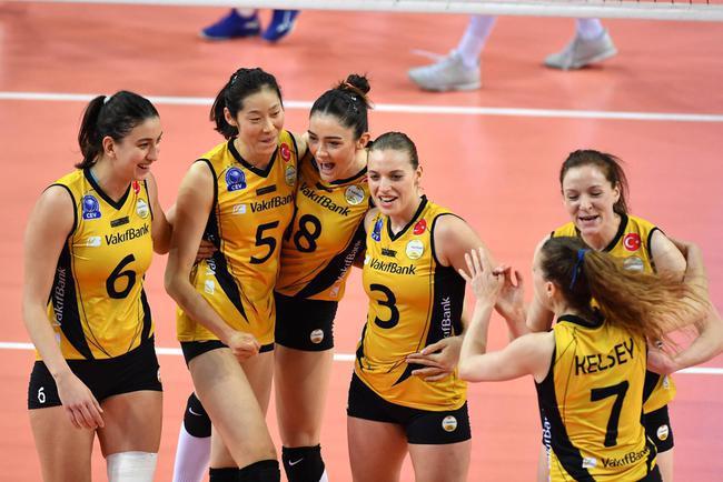 包含尤文图斯背水一战，挑战强敌的词条